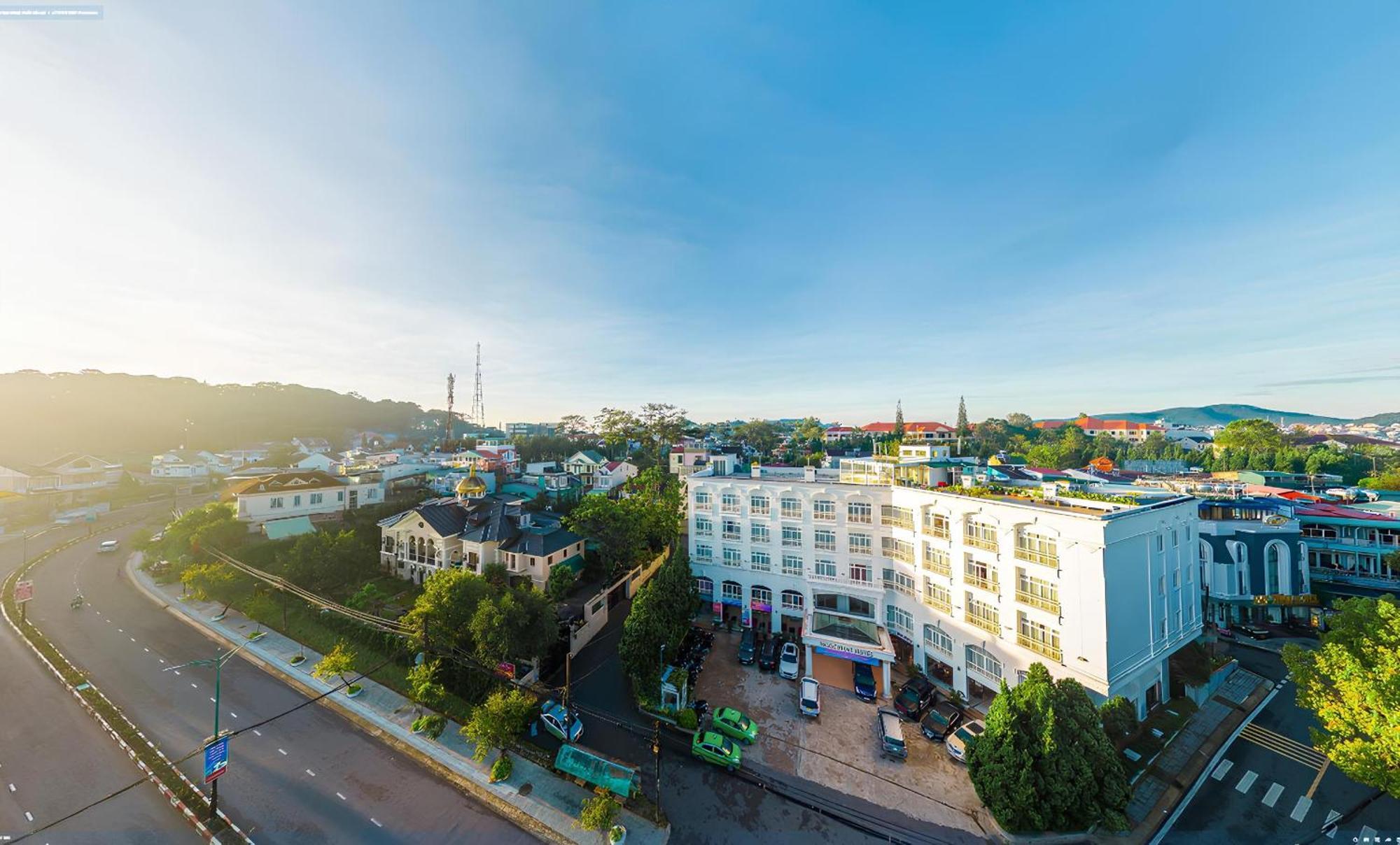Ngoc Phat Dalat Hotel Esterno foto